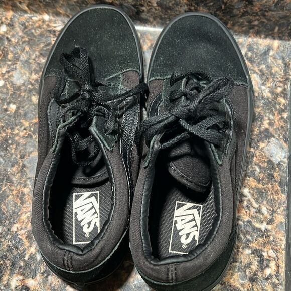 Vans  boys Old Skool Triple Black Suede Sneaker size 3 - Picture 6 of 9